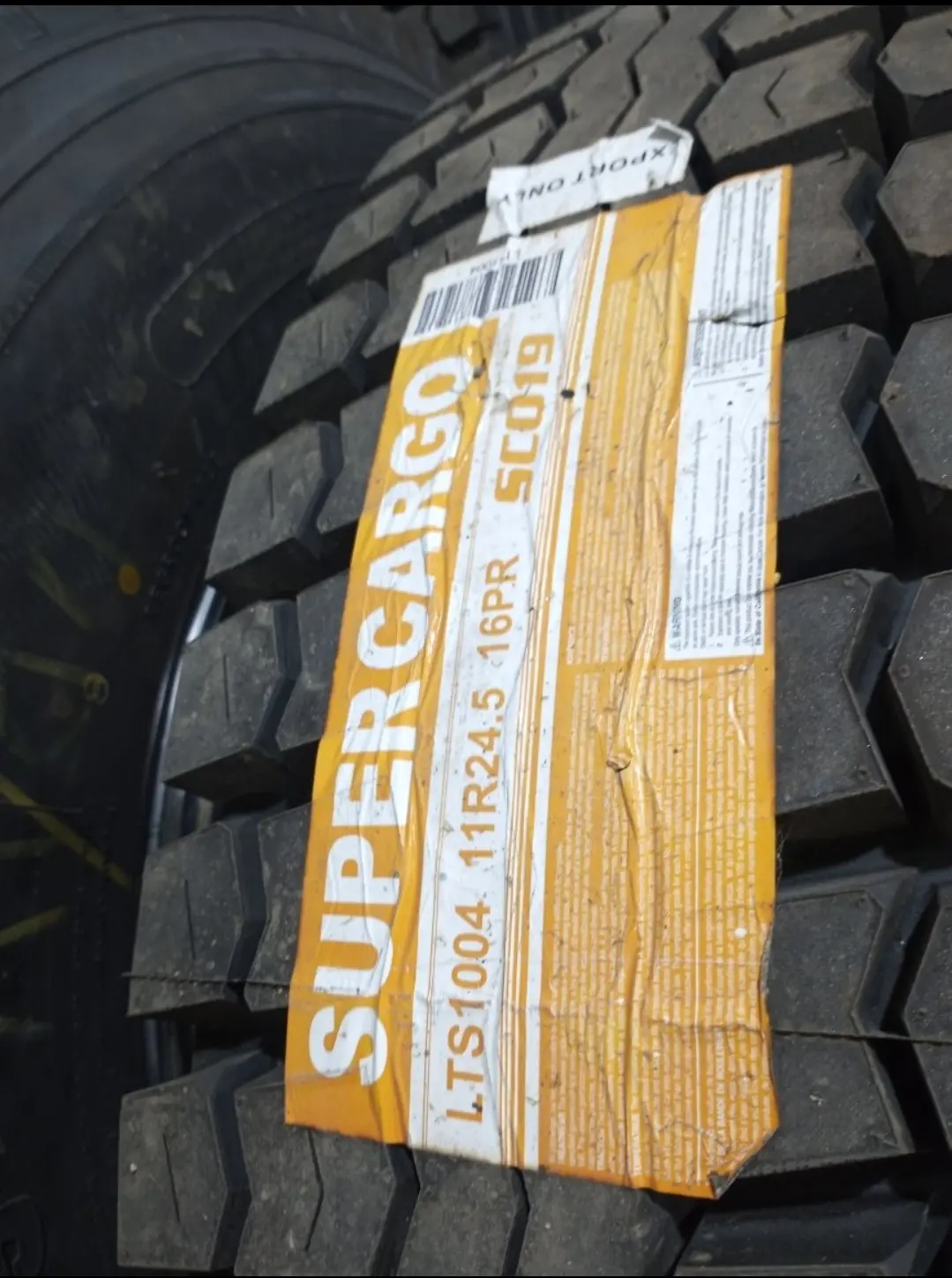 177360136099086.webp Wheels and Tires 11R24.5 for Peterbilt Kenworth Mack Volvo Freightliner International - Image 1